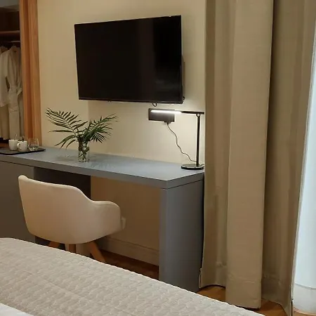Elite Hotel