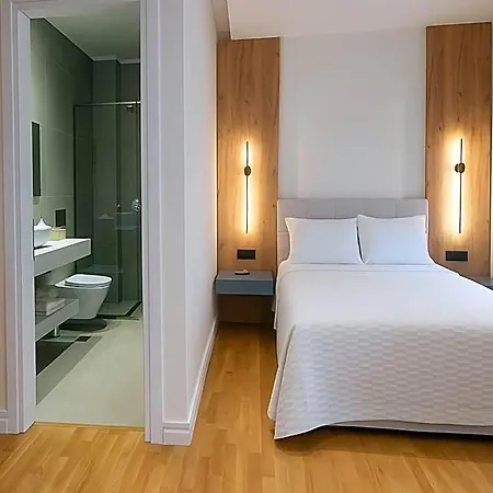 Elite Hotel *