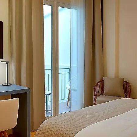 Elite Hotel
